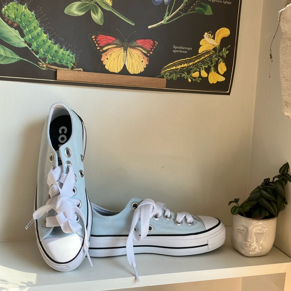 Converse Platform Blue Sneakers